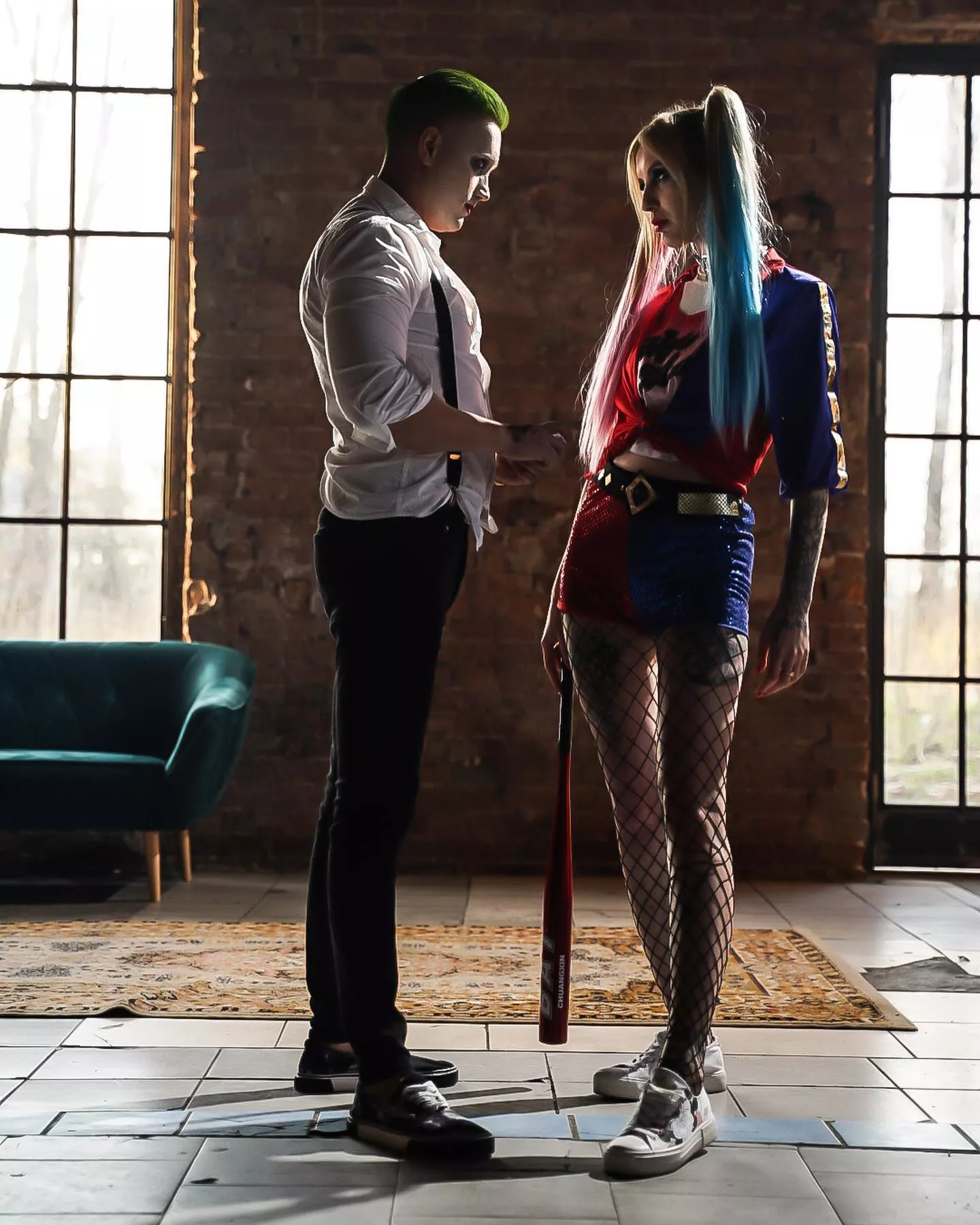 Joker i Harley Quinn w teledysku rodem z Hollywood w disco polo! To będzie zaskakująca produkcja!